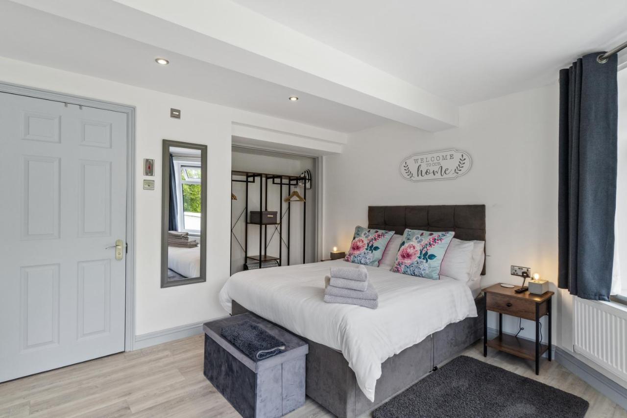 Stunning Contemporary 1 Bedroom En-Suite Annexe Плимът Екстериор снимка